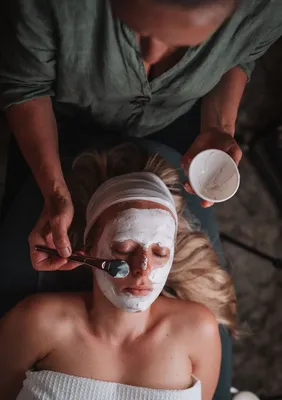 Kosmetické ošetření, detail obličeje